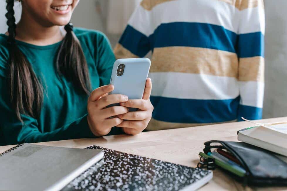 Aprende a programar en cualquier lugar con estas 10 apps gratuitas para móvil 1 aprende a programar en cualquier lugar con estas 10 apps gratuitas para movil