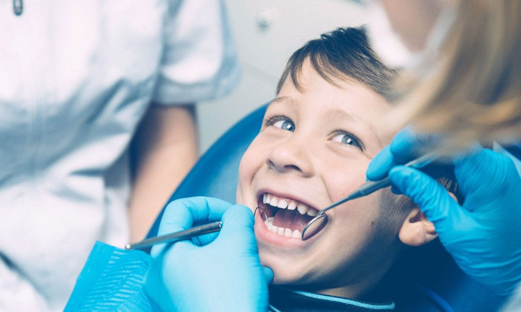 como elegir la mejor clinica dental en madrid para tus hijos