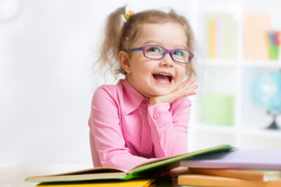¿Cómo enseñar a un hijo a usar gafas? 1 como ensenar a un hijo a usar gafas