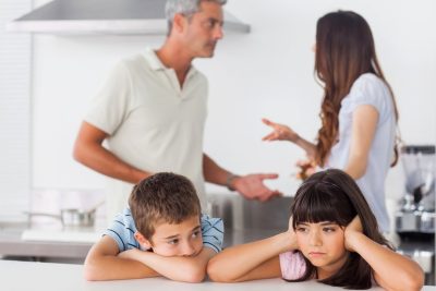 ¿Qué efectos tienen las discusiones en los niños? 7 que efectos tienen las discusiones en los ninos